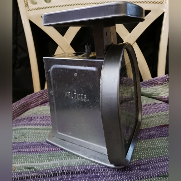 ✈🏈Vintage Pelouze Postal Scale 2002 Model Y50, Office Decor.🎁🏠🏀⛳️🏓 - Picture 2 of 10
